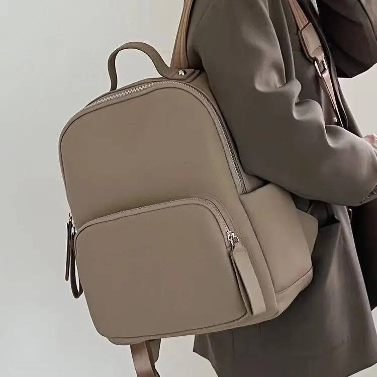 New Fashion Brand Cow Genuine Leather Women Backpacks Female Ladies Girl Student Korean Casual Designer Backpack high-quality