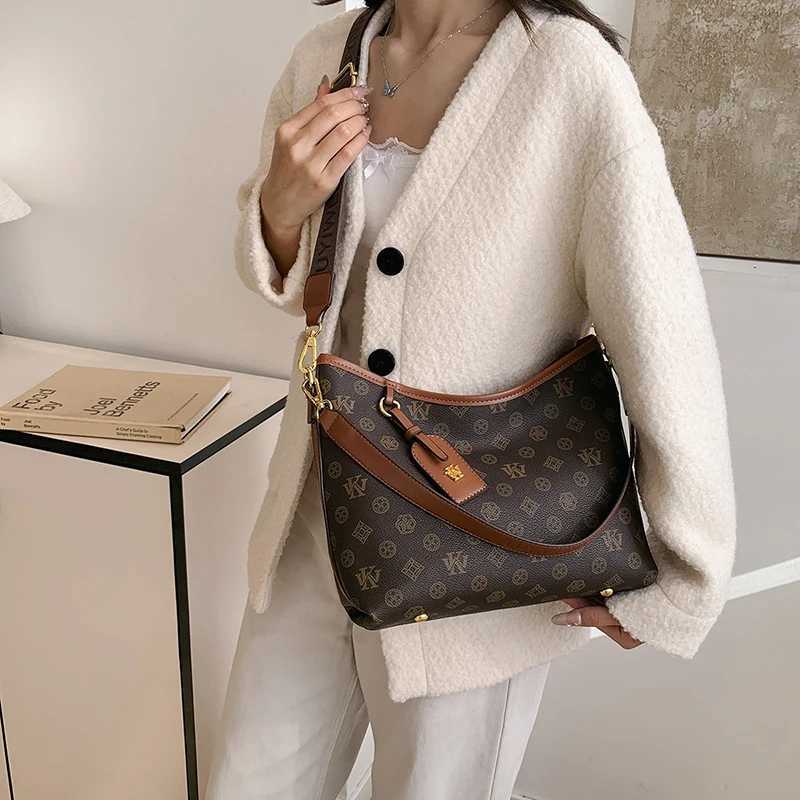 Popular Women Messenger Bag Leather Crossbody Shoulder Handbags Tote Elegant Classic Design Luxury Brand LadiesW250926