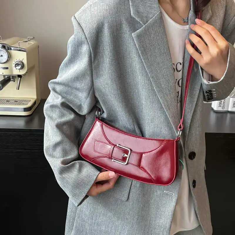 Korean Style Red Shoulder Bag For Women 2025 Spring Summer Versatile Pu Leather Handbag Solid Color Crossbody Bags Z250926