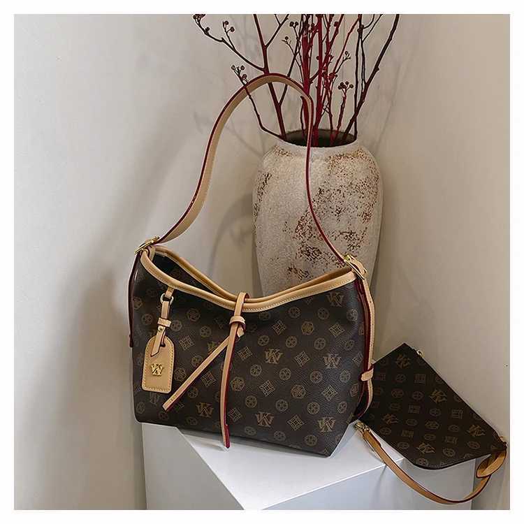 Fashionable Ladies Shoulder Bag Handbags Tote Bags Collection In Genuine Leather By Popular Classic Designer BrandW250926