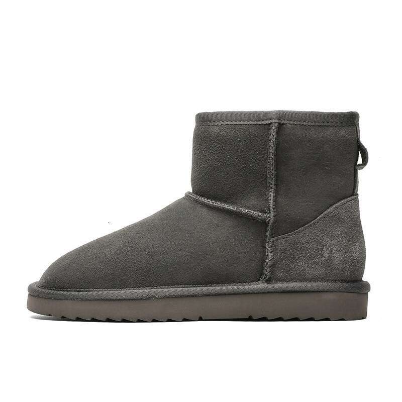 Sheepskin Thick-Soled Snow Boots for Women, Short Tube, Thickened Loafers, Warm and Fleece-Lined, Winter 2024 Cotton Shoes
