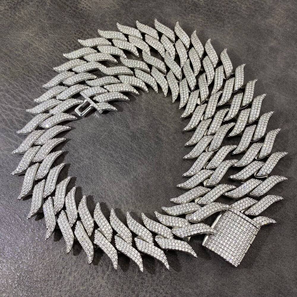 Fashionable Men Iced Out Bling Hip Hop Rock 30mm Spike Thorns Cuban Link Chain