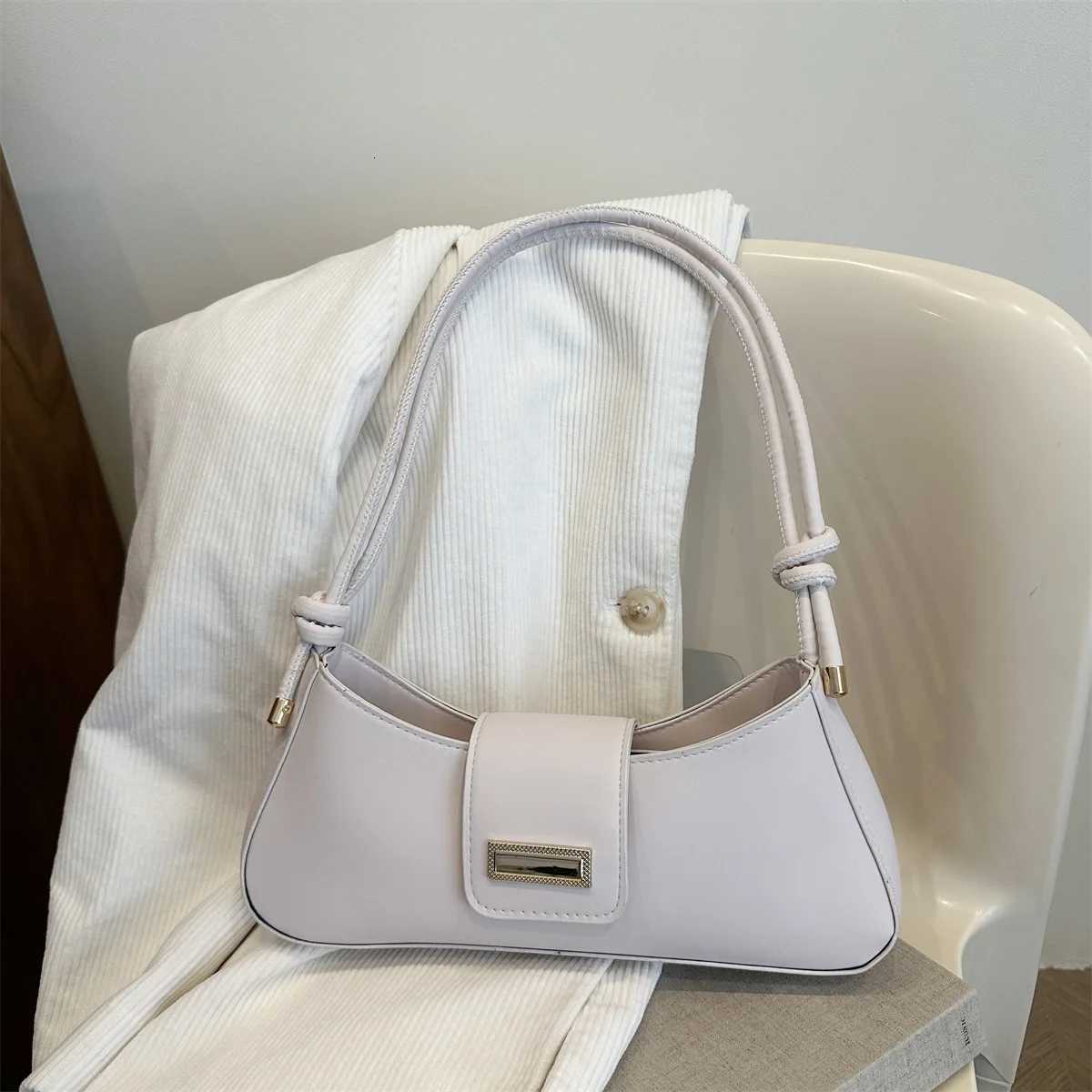 2025 French Style Underarm Bag Womens Minimalist Crossbody Purse Chic Shoulder Bag for Casual Elegant Outfits Z250926