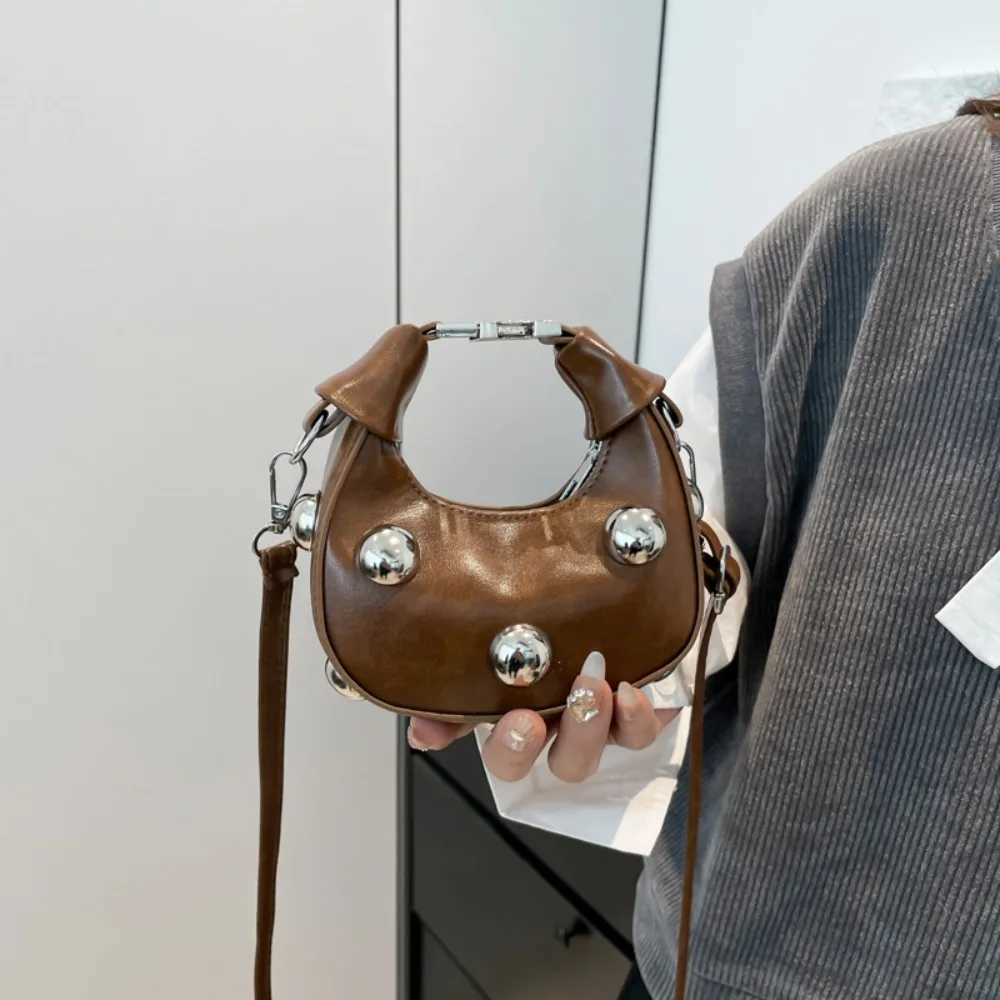 Creative Retro Mini Riveted Handbag PU Portable Single Shoulder Bag Luxury Solid Color Small Crossbody Bag Women Z250926