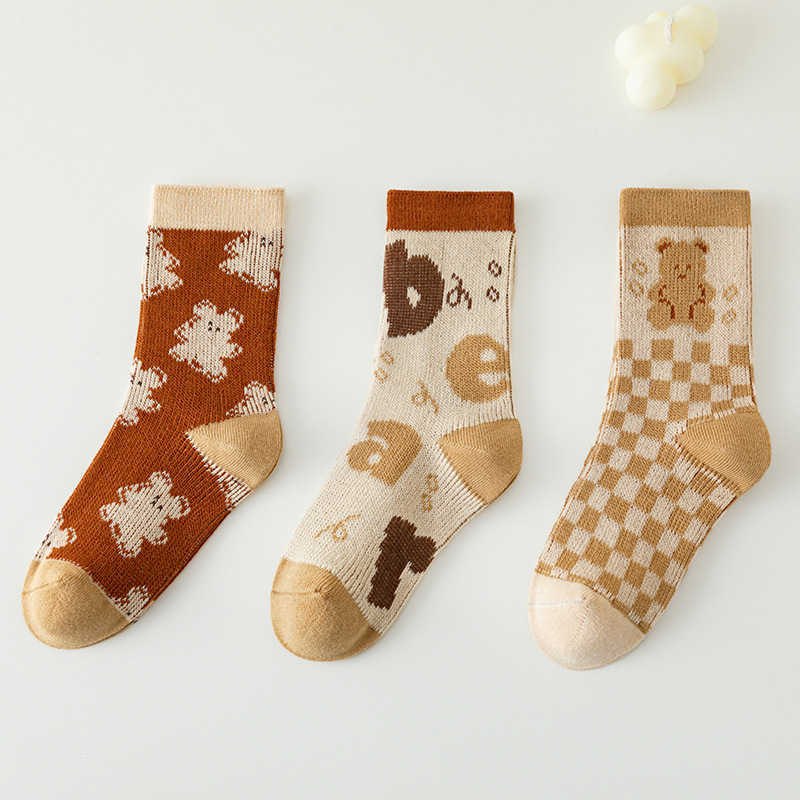 Girls Socks Autumn Winter Cotton MidCalf Socks Inner Seamless Long Socks Korean Style Ins Trend C250926