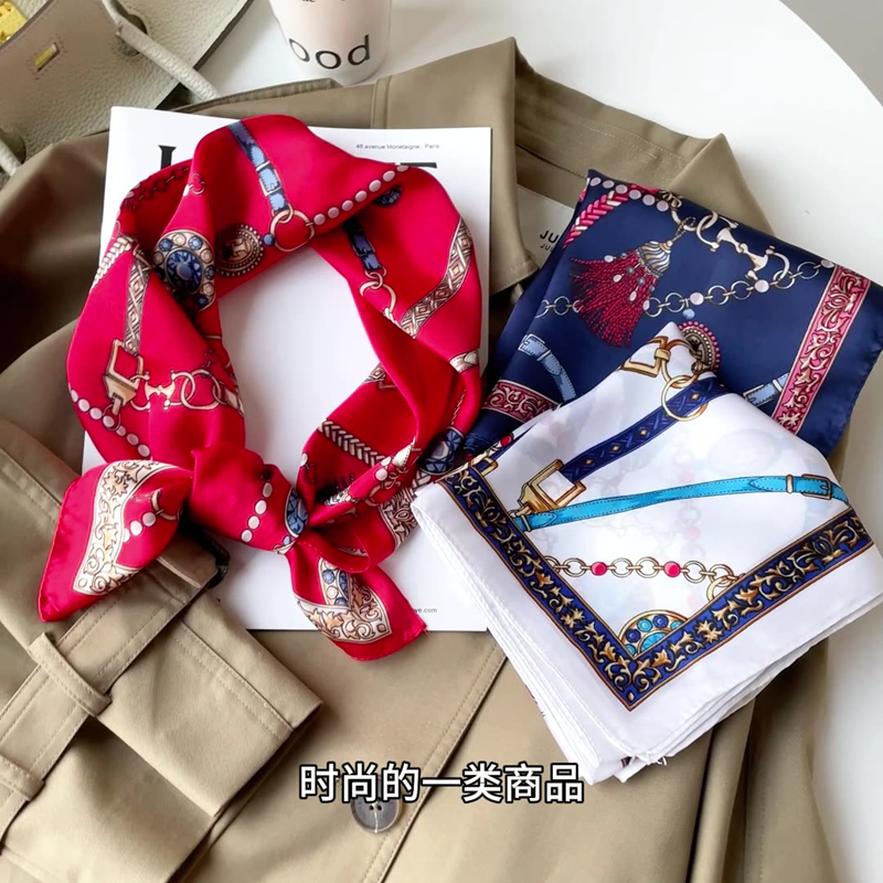 70cm Women's Silk Scarf, High-end Sensation, Best-selling Printed Fashion Scarf, Retro Paisley and Cashew Flower Satin Square Scarf