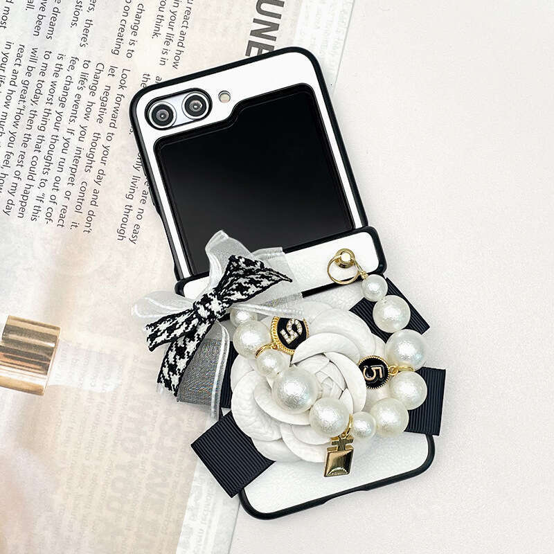 Compatible with Samsung 6 Women's Phone Case Ins Z Flip 5/4 Style High-End Foldable Screen Cover