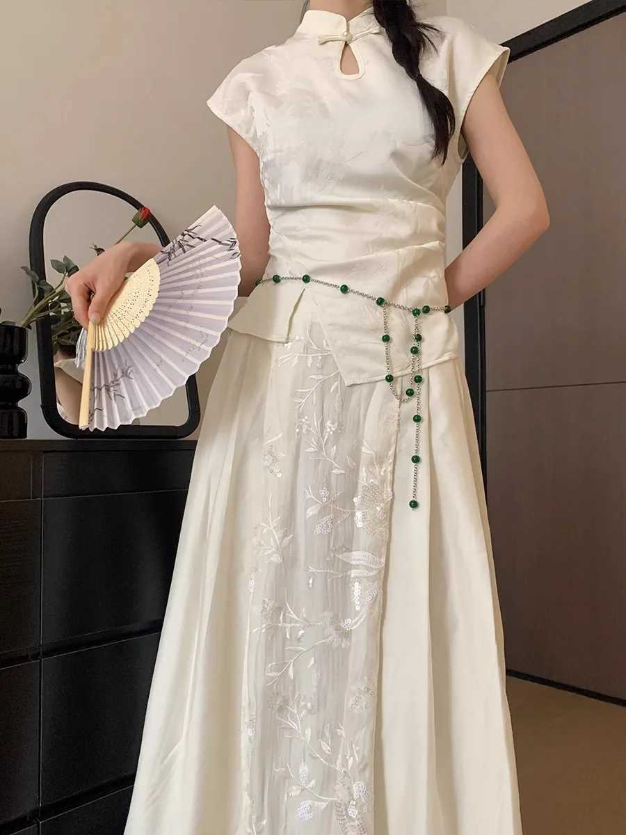 New Chinese Style HighGrade Metal Waist Chain Women With Dress 2024 New Waist TieIn Design Thin Belt L250926