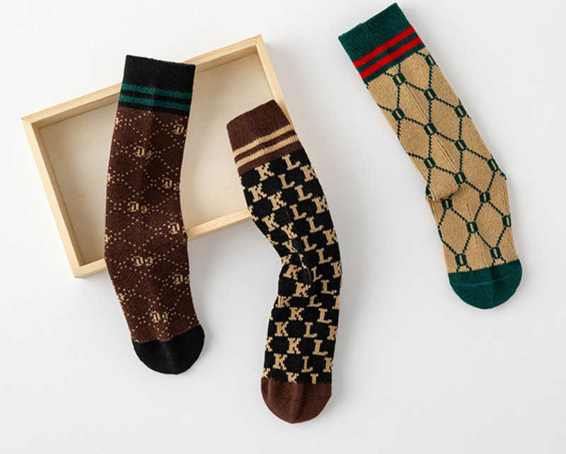 Trendy Childrens Socks Long Tube Plaid Letter Double Needle Double Road Boys and Girls Baby Socks for Older Children Y250926