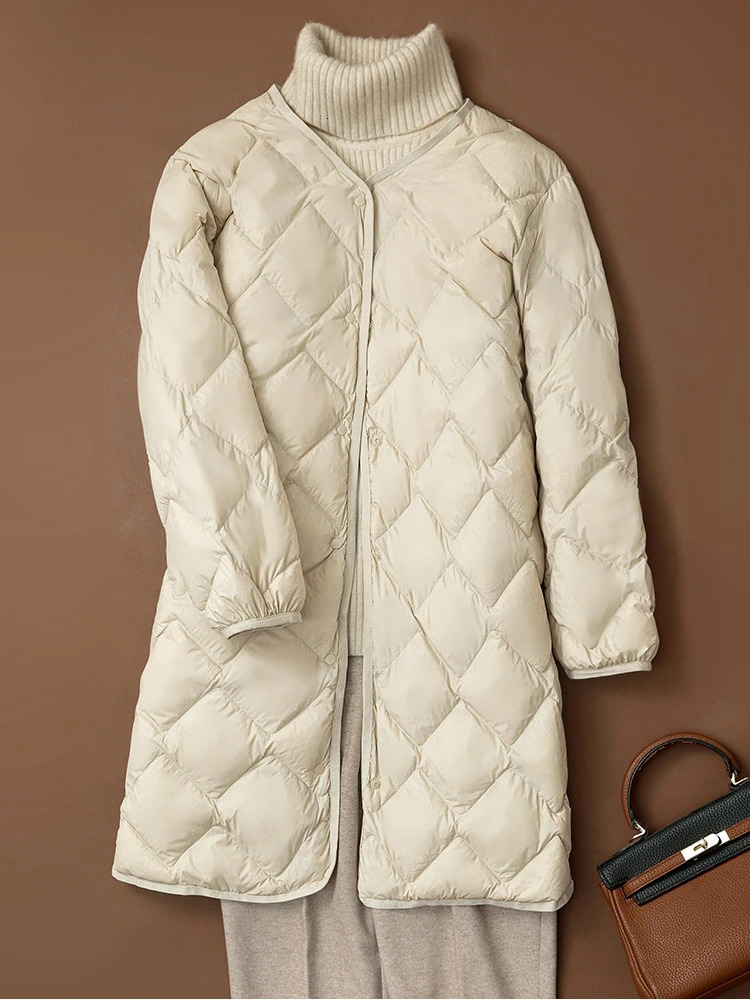 Bang Long Ultra Light Down Jacket Women Duck Down Coat Female Diamond Warm Lighteight Oneck Coat 250917