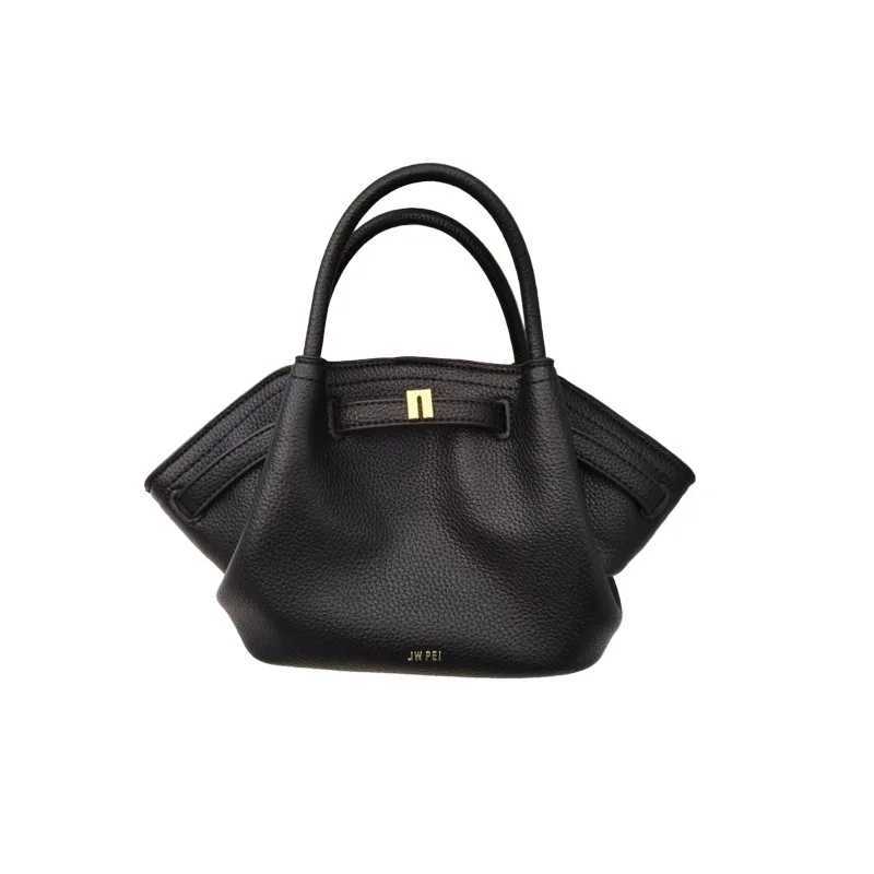 2025 new highquality dumpling bag large portable womens messenger bagW250926