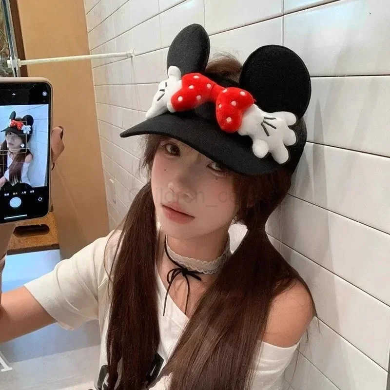 Disney Cartoon Cute TwoTone Mickey Minnie Bowknot Visor Sun Hat Work Cap Make Fashionable Portable Travel Leisure Hat Girl Gift H250926