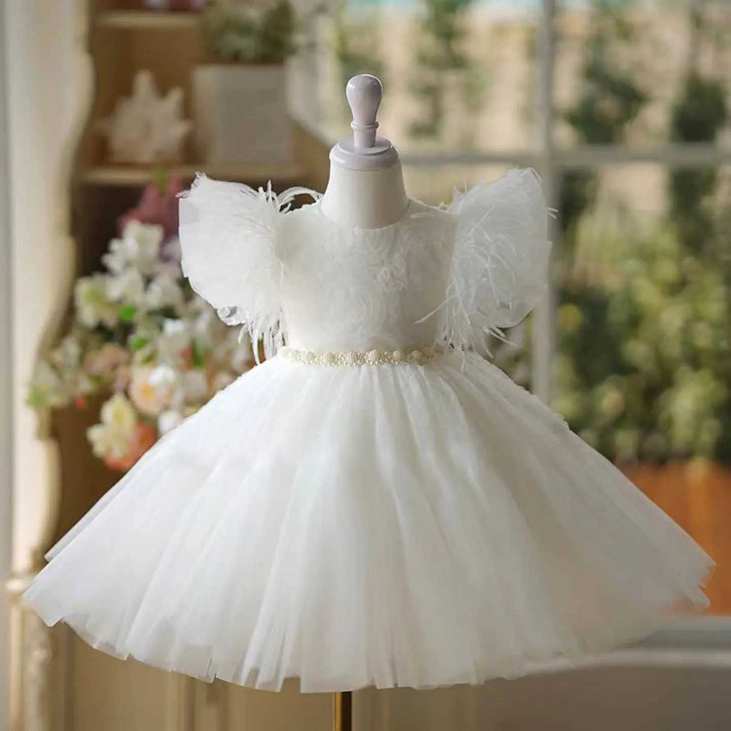 Jill J450 Elegant White Feathers Flower Girl Dress Puffy Sleeve Kids Princess Birthday Wedding Party Children Holiday Gown Z250926