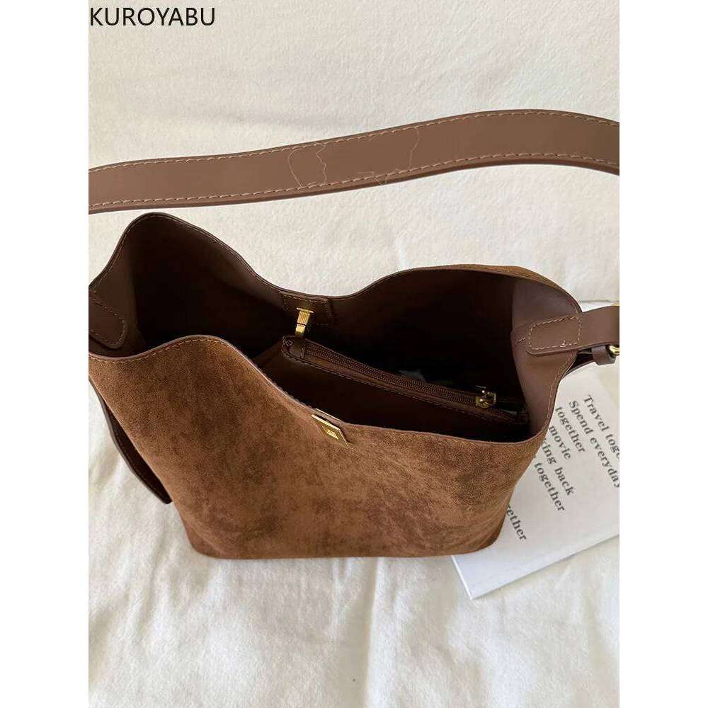 Vintage Women's Large Capacity Suede Shoulder Solid Color Fashion Simple Casual Commuter Bag Bolsos De Mujer 49D212