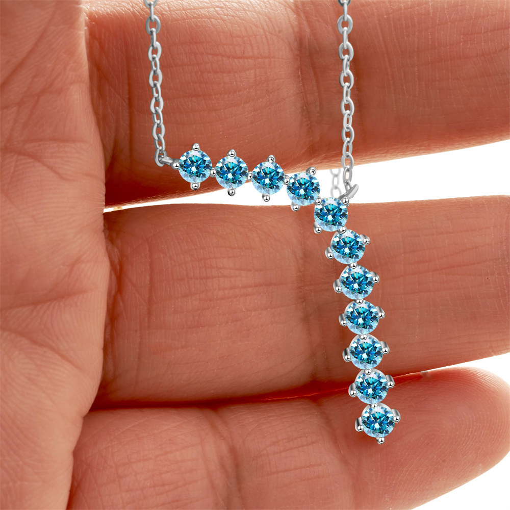 European and American Super Fairy Niche Design Moissanite Necklace Pendant for Women Ins Internet Celebrity 925 Sterling Silver Clavicle Chain Wholesa