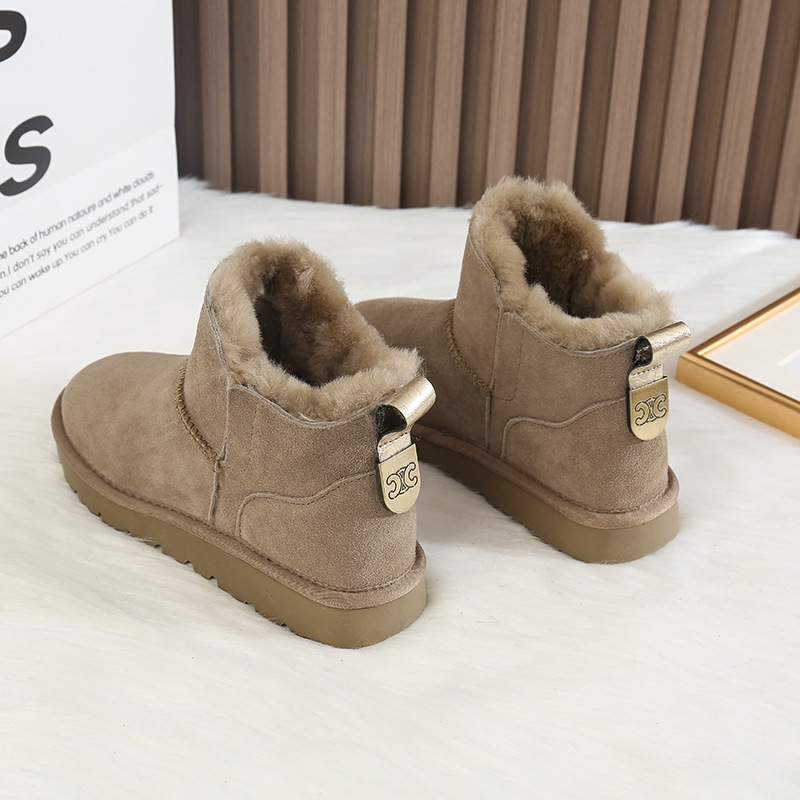 CE designer shoes Free shipping oxhide affordable luxury Winter anti slip snow boots with thick plush cotton shoes Highly attractive white