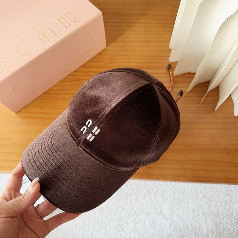 drawstring hat casquette Designers hat fashions Caps Letter Baseball Velvet baseball cap sunshade Cap Sports Ball Vintage Caps Outdoor couple set