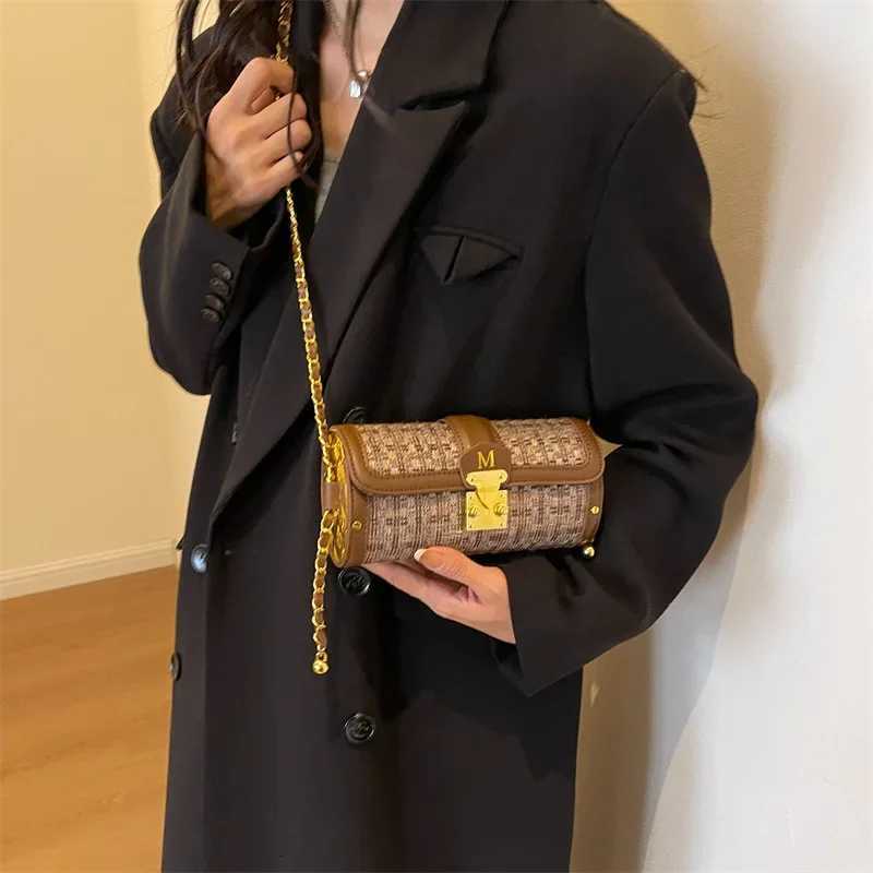 Luxury Women Brand PU Leather Plaid Crossbody Bag Casual Chain Lock Cylinder Messenger BagW250926