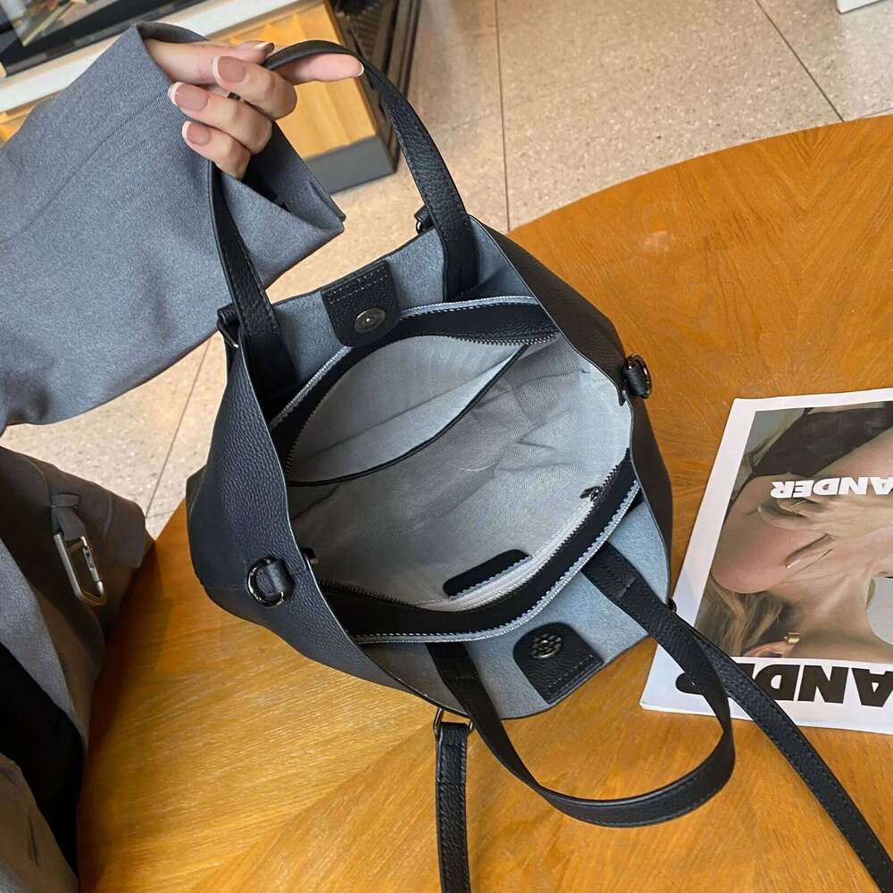 Layer Cowhide Shoulder Women Large Capacity Crossbody Tote Mommy Simple Shopping Designer Bag suotong2509