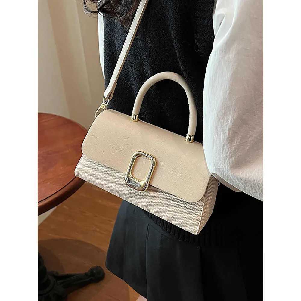 Fashion Small Square Flap Bags Women Handbags 2025 New Korean Style Commuter Single Shoulder Bags Lady Day Pack Crossbody Z250926