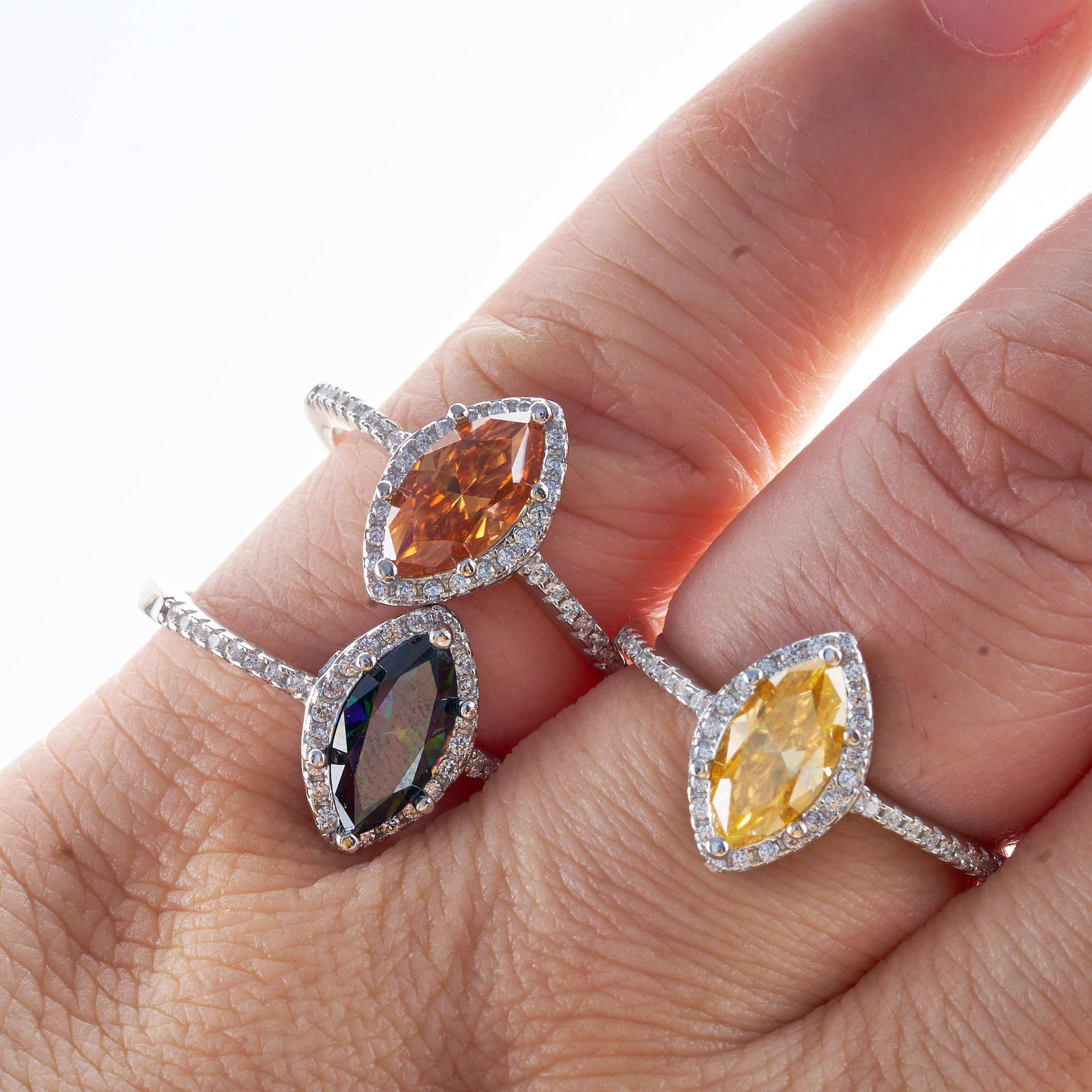 S925 Silver Ring Moissanite Moissanite Diamond Horse Eye Shape Women's European and American One Carat Ring Cross-Border