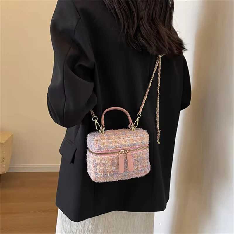 Fashion Plaid Print Tweed Crossbody Bag for Women Casual Versatile Female Shopping Chain Shoulder Pack Large Capacity Handle Bag Z250926