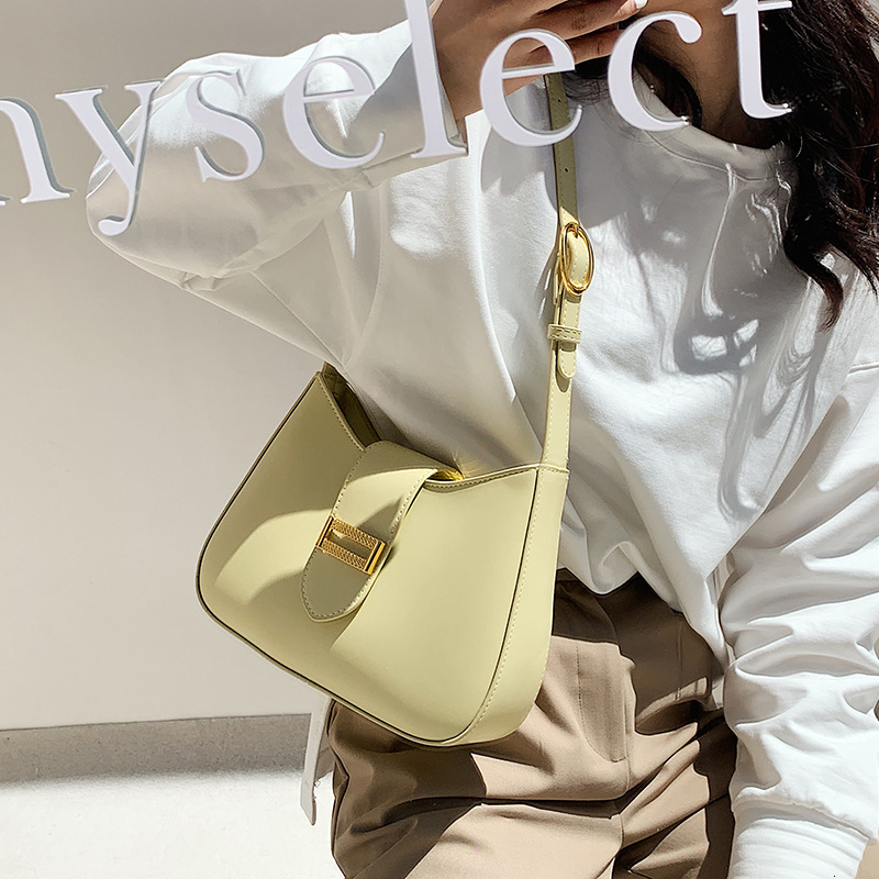 bag Autumn and winter French women's bag with niche design, light luxury designer bag, elegant and fashionable 2025 new minimalist design, clean 