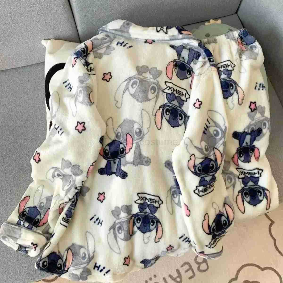 Disney New Stitchthemed Plush Fluffy Sleepwear Pajamas Womens Autumn and Winter Flannel Thickened and Velvet Home Casual 2 Pcs Set H250926