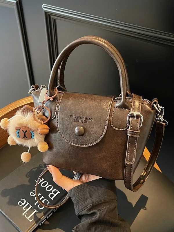 2025 Latest Versatile Fashion Crossarm Handbag Bucket Bag Basket Bag Exquisite Small BagW250926