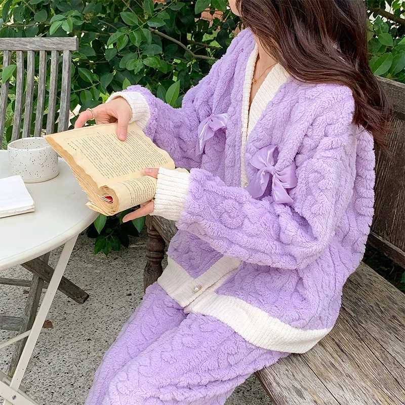 Autumnwinter New Coral Velvet Sleepwear Womens Cardigan Thickened Flanelle Homewear Cute Sweet Outer Wear 2piece Set Z250925