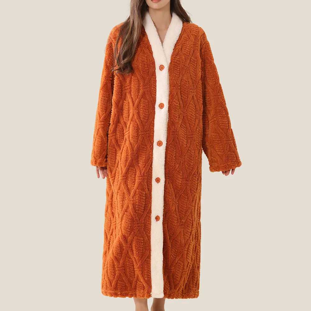 2025 Autumn and Winter New Cotton Velvet Home Robe Vneck Casual Soft Longsleeved Warm and Comfortable Button Long Nightgowns Z250925