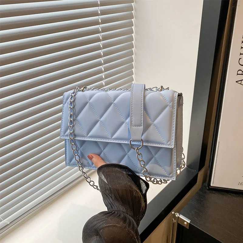 Minimalist Womens Crossbody Bag Quilted PU with Magnetic Flap Adjustable Metal Strap for DailyTravelOutings Z250926