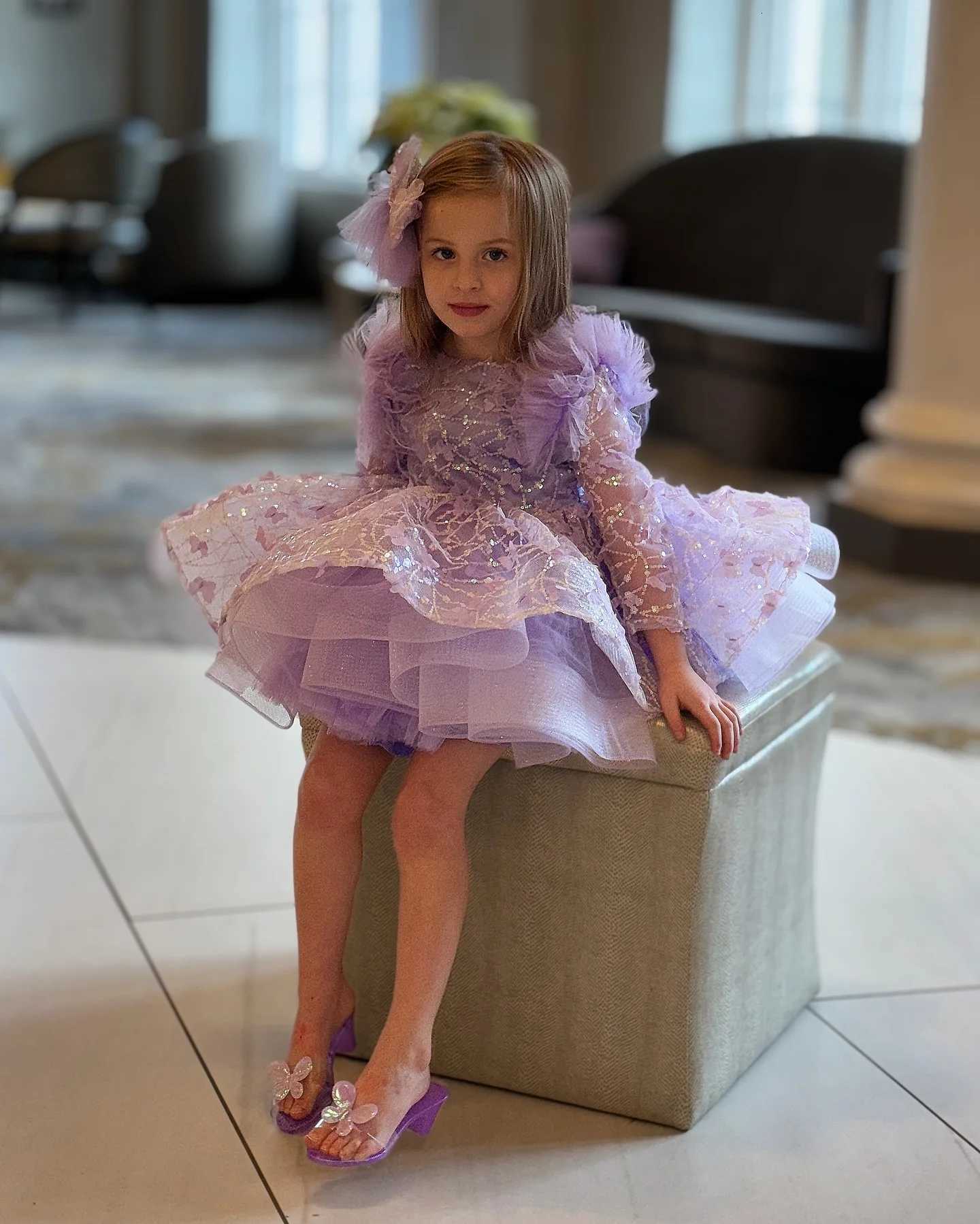 Luxury girls party dress long sleeved sequined butterfly mesh dress one year old birthday gift elegant dress for girls aged Z250926