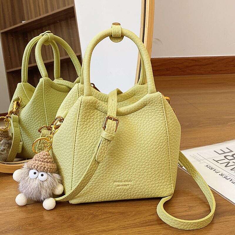 Yuezi Popular New Water Bucket Texture Western Lychee Pattern Fashion Small Commuting Shoulder Bag
