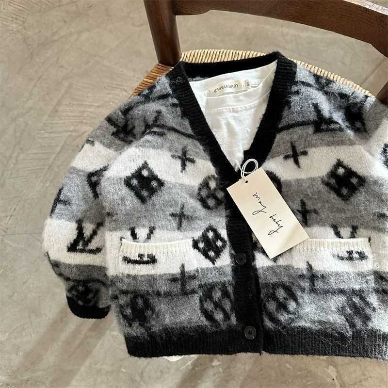 Luxury Kids Stylish Fur-Lined Coat Snuggly Boys Outerwear with Anti-Pill Feature