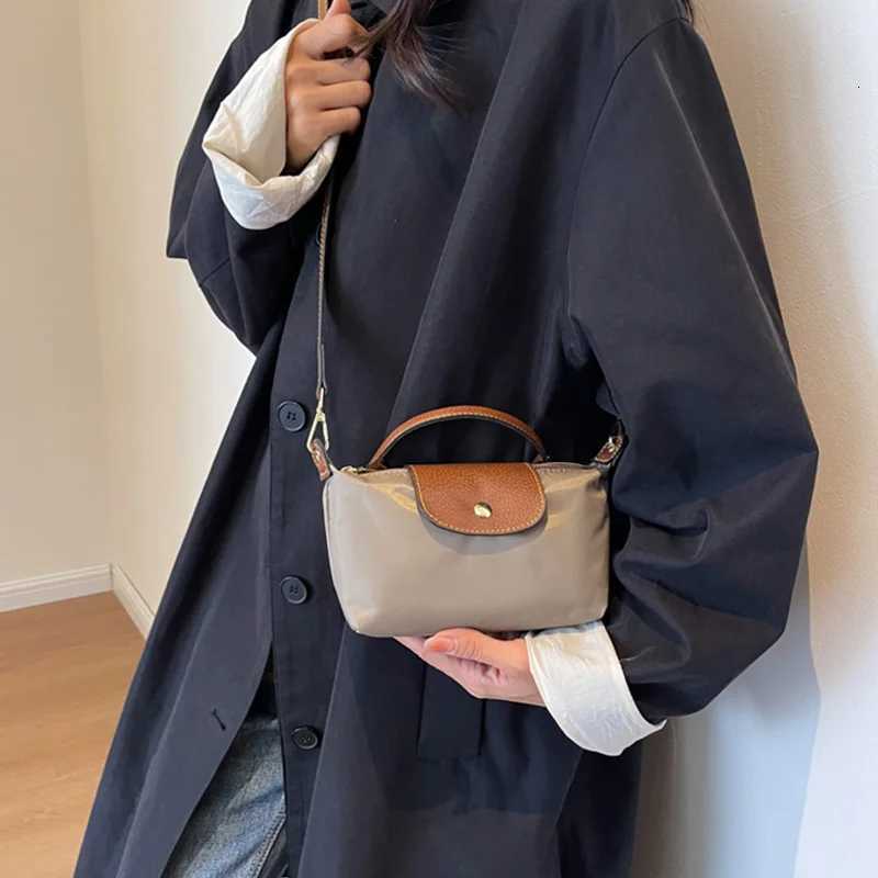 Fashion Branded Shoulder Bags Top Grade Nylon Women Dumpling Bag Designer Simple Handbags Luxury Female Mini Crossbody Bag PurseW250926