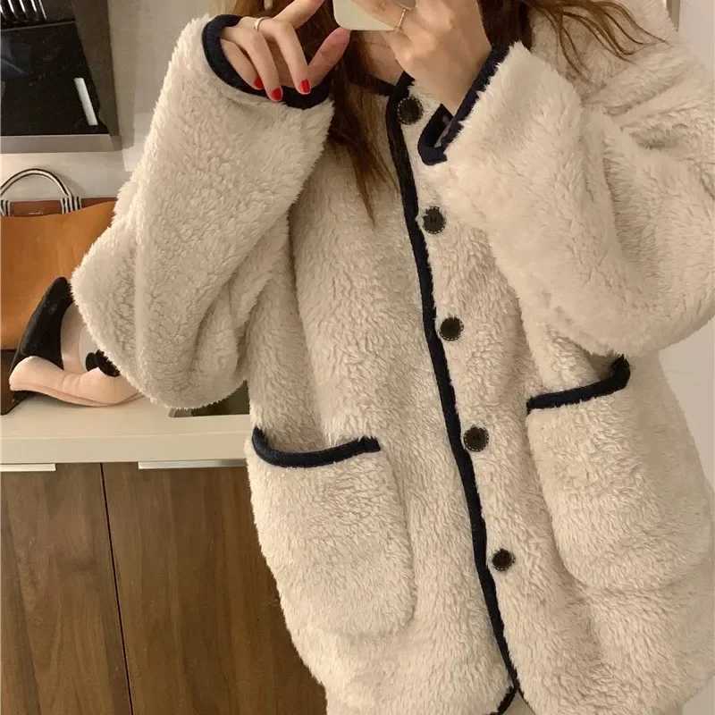 2024 New Coral Fleece Atmosphere Home Tweed Style Winter Thickened Simple Sleepwear Suit Home Clothes For Men And Women Z250925
