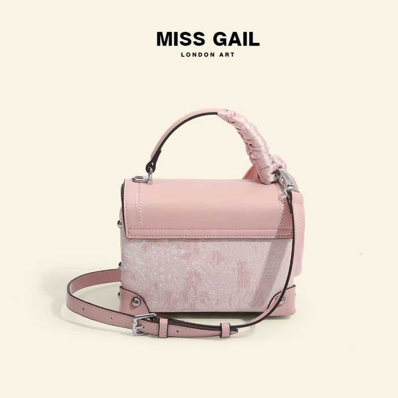 Sweet Fashion Printed Mini Handbag Womens Ribbon Bow Small Square Bag Girl Studded Noble Crossbody French Box Embroidery Z250926