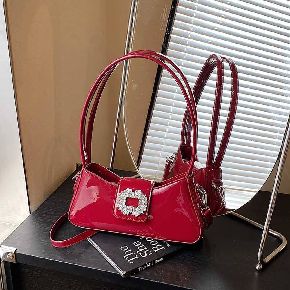 Luxury Shiny Diamond Square Underarm Bags Women Fashion Burgundy Patent Leather Shoulder Bag Wedding Lady Red Handbag Crossbody Z250926