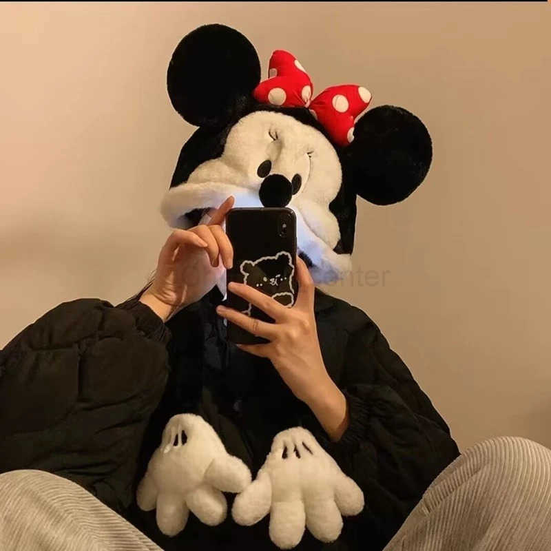 Disney Authentic Autumn Winter Mickey Minnie Plush Hat Cartoon Cute Pullover Cold Resistant Warm OnePiece Hat Sweet Home Gift Girls H250926