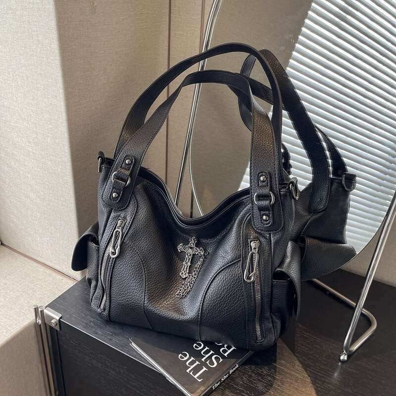 Shoulder Bag Designer Bag Luxury Bag Women's Motorcycle Large Capacity Tote Casual Shoulder Crossbody 01