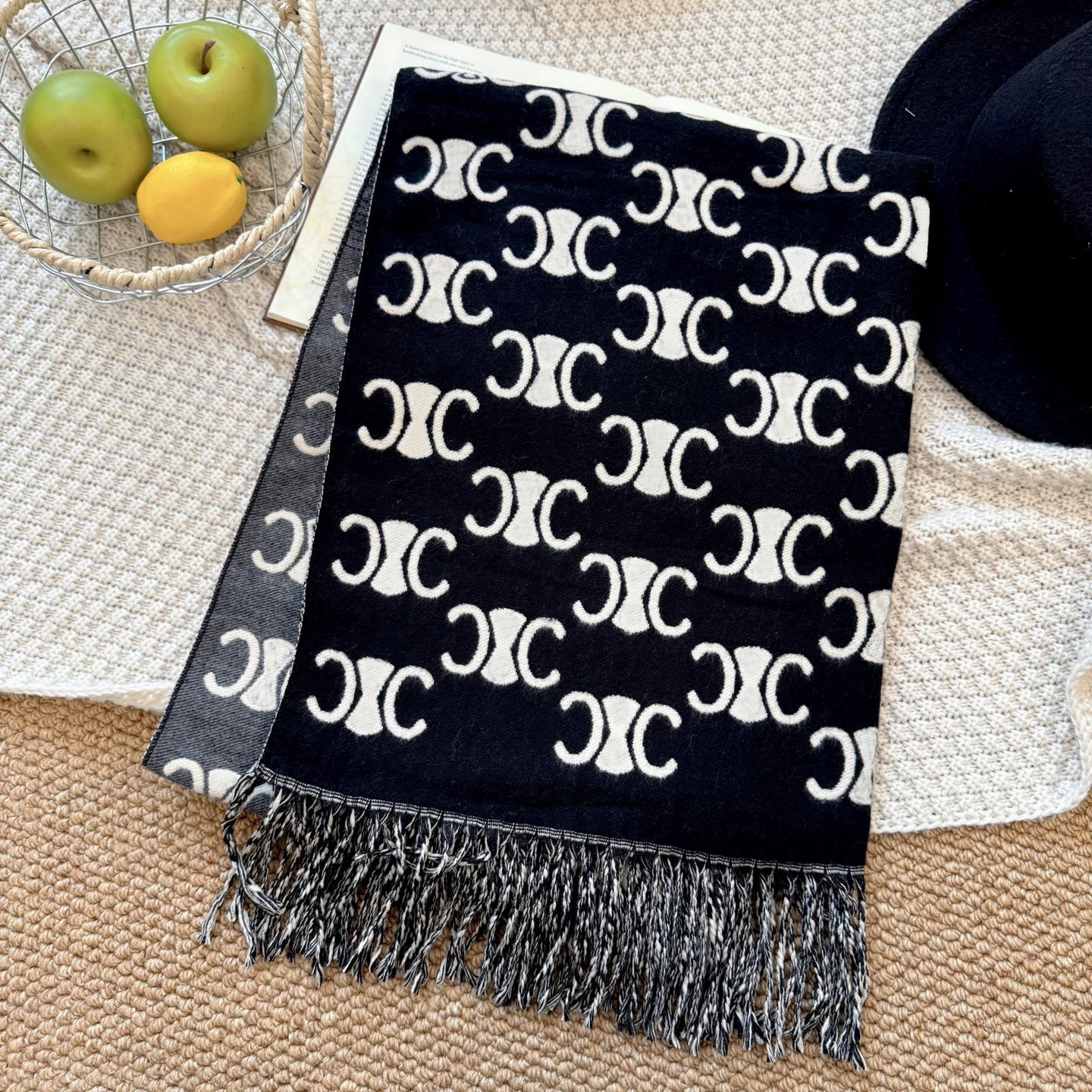 designer scarf wool scarfs hooded scarf autumn and winter men and women warm letter pattern comfortable touch process fashion versatile size with box