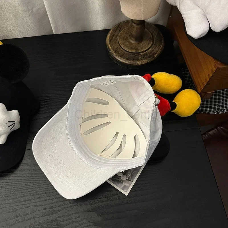 Disney Outdoor Funny Design Decoration Play Duck Tongue Hat Sunscreen Sun Hat Couple Cap Cute Cartoon Mouse Ears Baseball Cap H250926