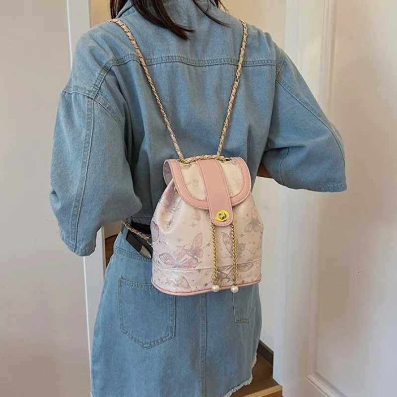 Stylish Female Bag for Teens Trendy Campus Shoulder Bag for School and Weekend OutingsW250926