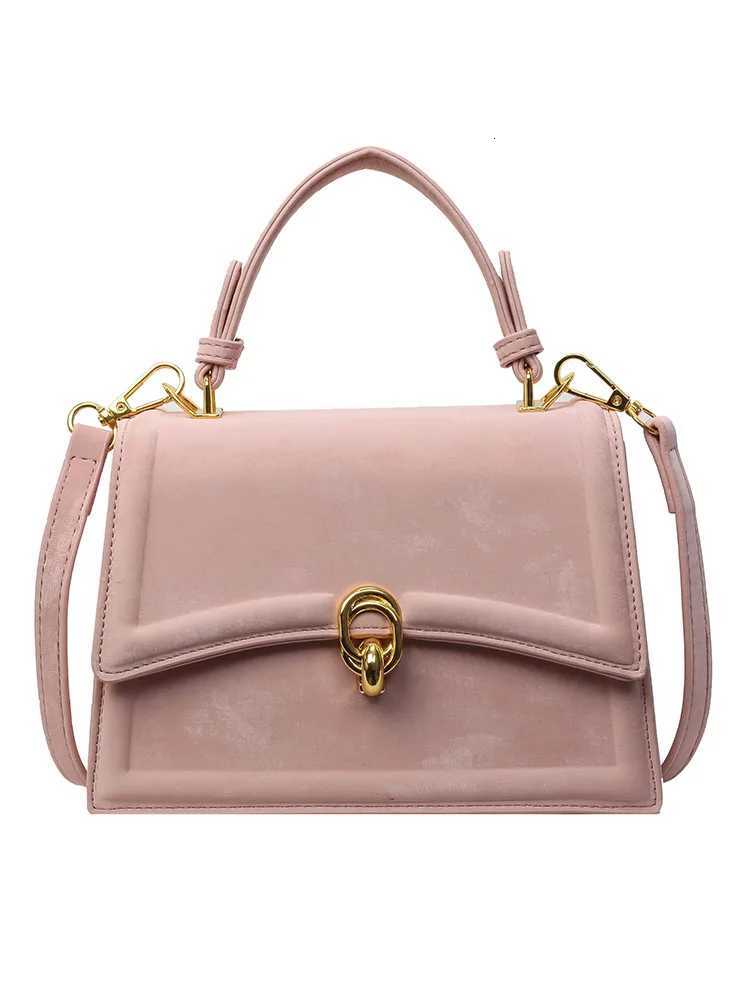 Korean Short Handle Small Handbags Women Fashion Pink Flap Trapeze Crossbody Bag 2024 New Lady Daily Work Armpit Bag Z250926