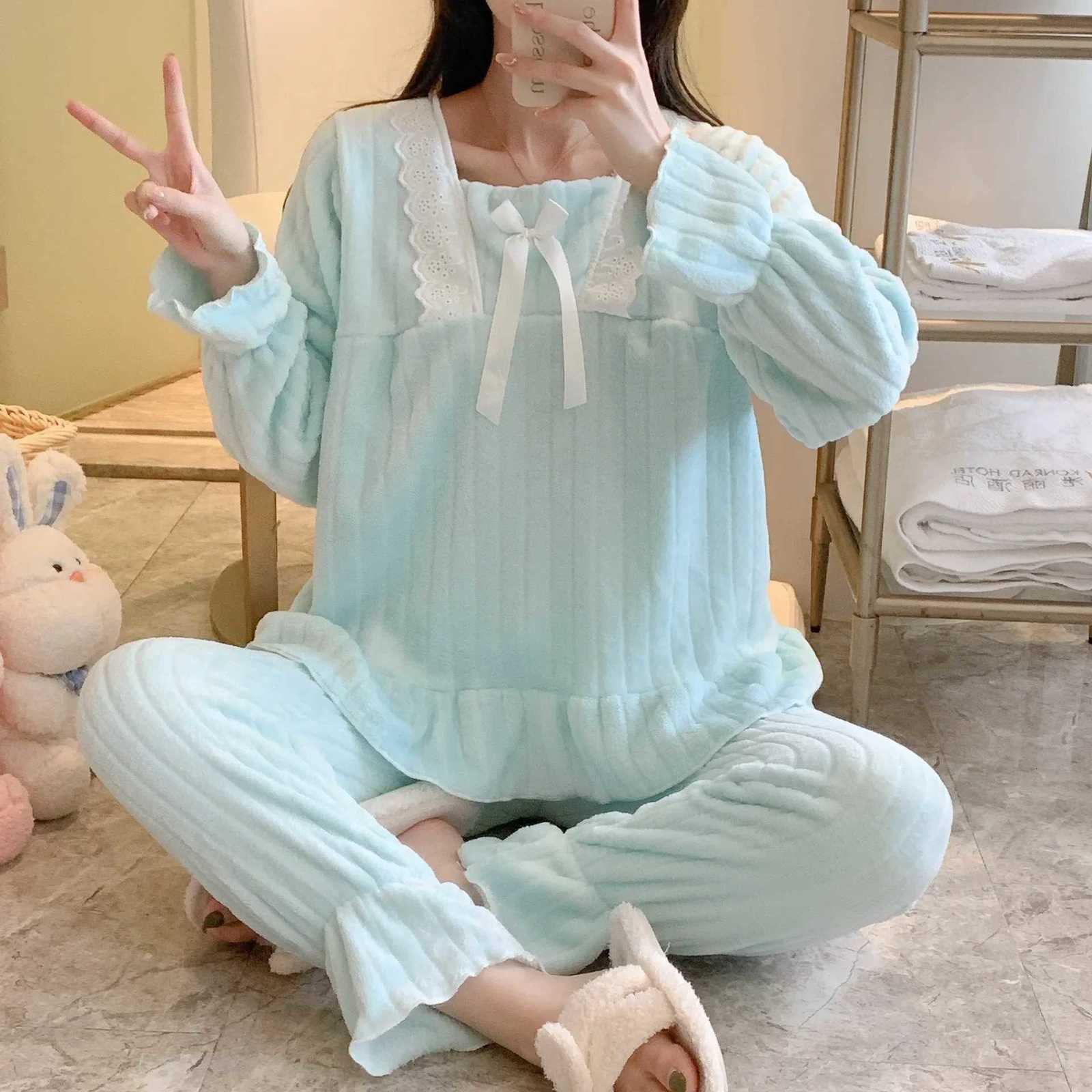 New Autumnwinter Flannel Ribbed Womens Sweet Cute Princess Style Solid Color Floral Edge Thickened Home Clothes Suit Z250925