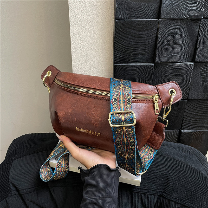 2025 autumn and bag winter new color clean blocking elegant style retro Chinese ethnic style shoulder bag niche design light luxury designer bag