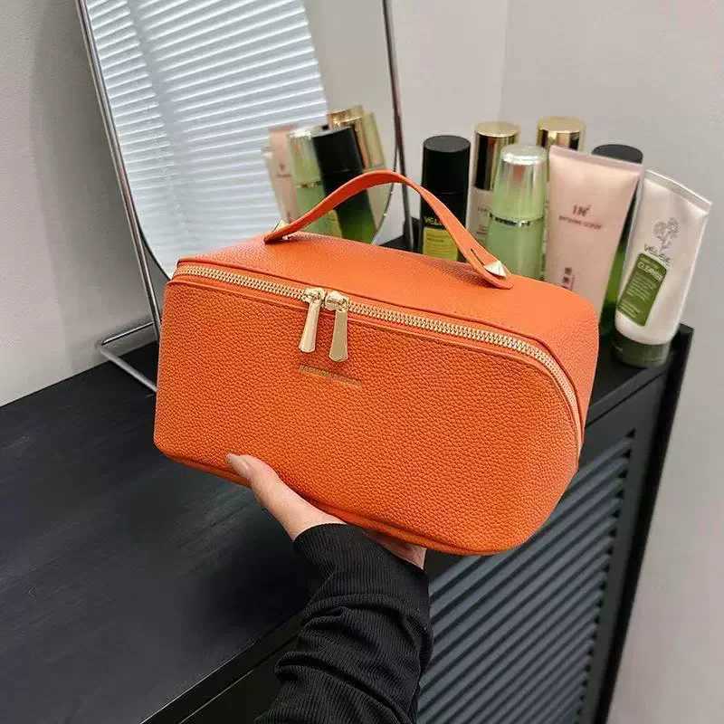 Hot Womens Makeup Box Waterproof Portable Cosmetic Storage Cases Simple Travel Toiletry Wash Handbags Multifunction Pillow Bag J250926