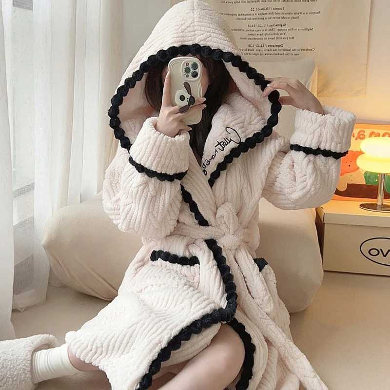 Womens Sexy Robe Coral Fleece Nightgown Female Autumn Winter Thickened Plush Warm Flannel Bathrobe Loose Casual Home Clothing Z250925