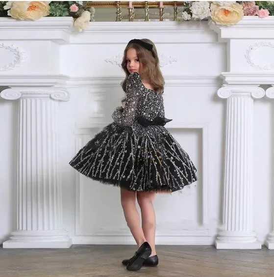 2025 Pink Flower Girl Dress Fluffy Sequin Eucharistic Birthday Party Vestidos Applique Sparkly Wedding Elegant Flower Childs Z250926